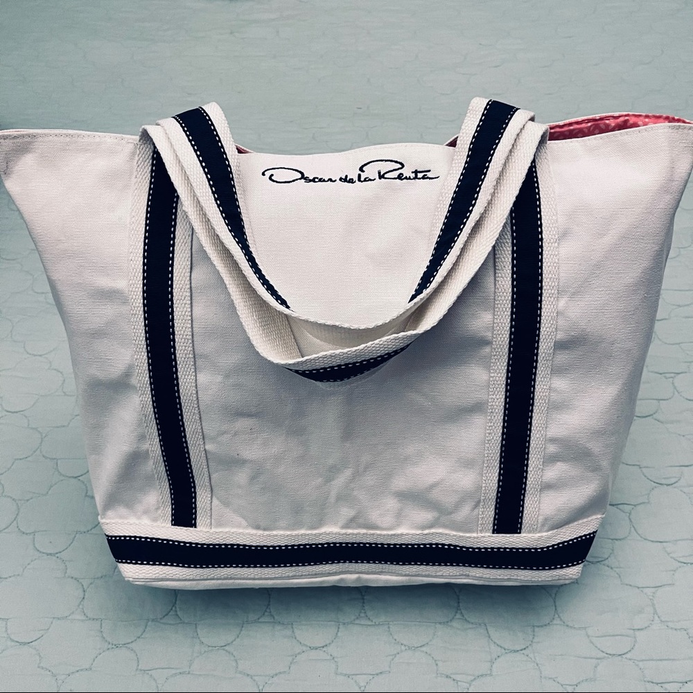 Oscar de la Renta White Cotton Canvas Tote Bag with Navy Straps & Pink Interior
